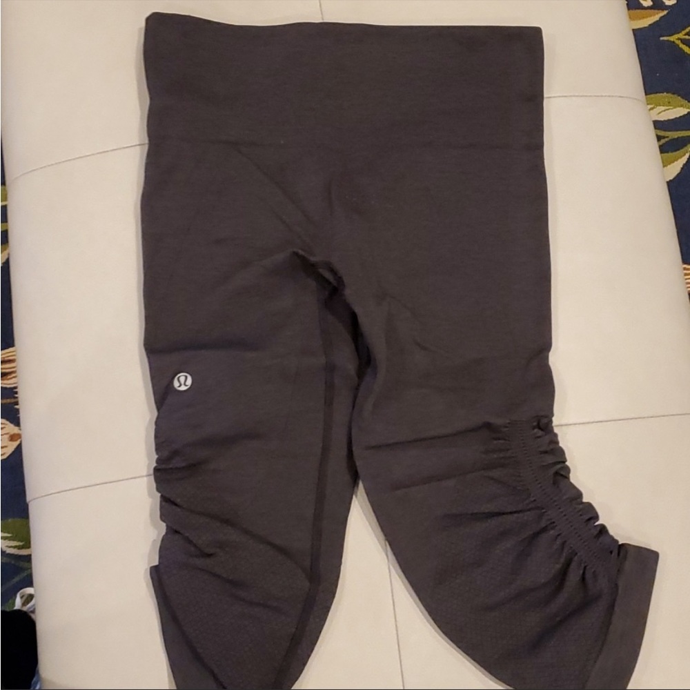 Cropped Lululemon leggings